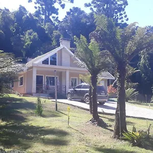 Casa Nova Quarto em Acomodações Particulares
